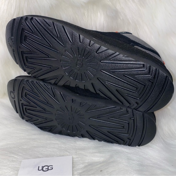 UGG Highland Hi Heritage sneakers size 10 New in box - Picture 3 of 11